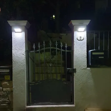 Le Mas Du Pic Des Fees Ferienhaus Hyères