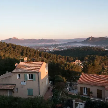 Le Mas Du Pic Des Fees Ferienhaus *